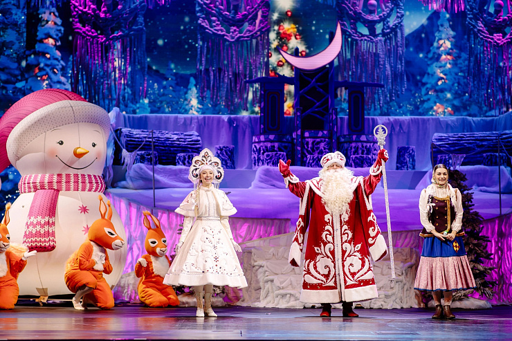 Новый год в ДИ «Нефтяник»