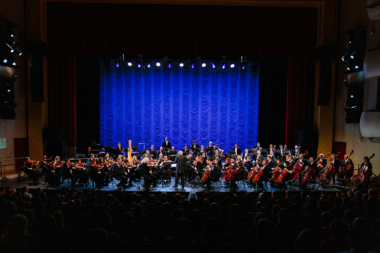 XXIV Московский Пасхальный фестиваль на сцене дворца искусств «Нефтяник»