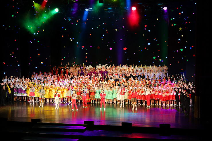 Лети, лети лепесток